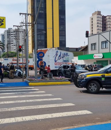 Imagem referente a Operação de segurança é montada para escoltar caminhões carregados com dinheiro em Cascavel