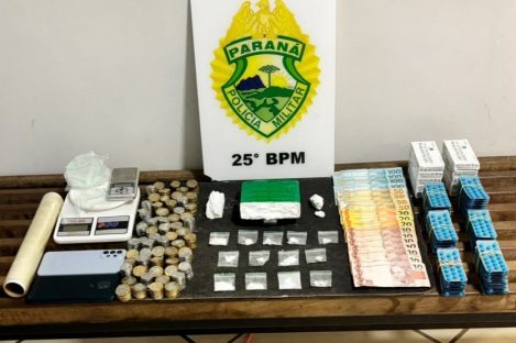 Imagem referente a Homem é preso com 68 cartelas de Pramil, anabolizante e cocaína