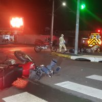 Imagem referente a Dois motociclistas ficam feridos em acidente no Brasília