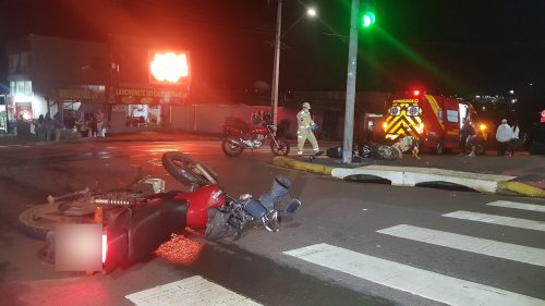 Imagem referente a Dois motociclistas ficam feridos em acidente no Brasília