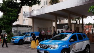 Manifestantes são retirados; direção assume Hospital de Bonsucesso