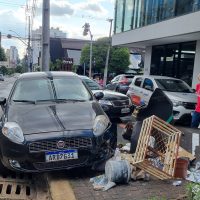 Imagem referente a Kia Magentis e Fiat Punto se envolvem em colisão no Centro de Cascavel