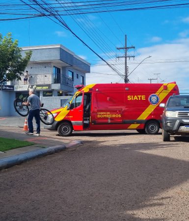 Imagem referente a Bicicleta e SW4 se envolvem em colisão no Bairro São Cristóvão