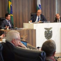 Imagem referente a Governo entrega relatório de monitoramento do PPA 2024-2027 à Assembleia Legislativa