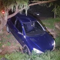 Imagem referente a Carro “desgovernado” cai em barranco às margens da BR-277 em Cascavel