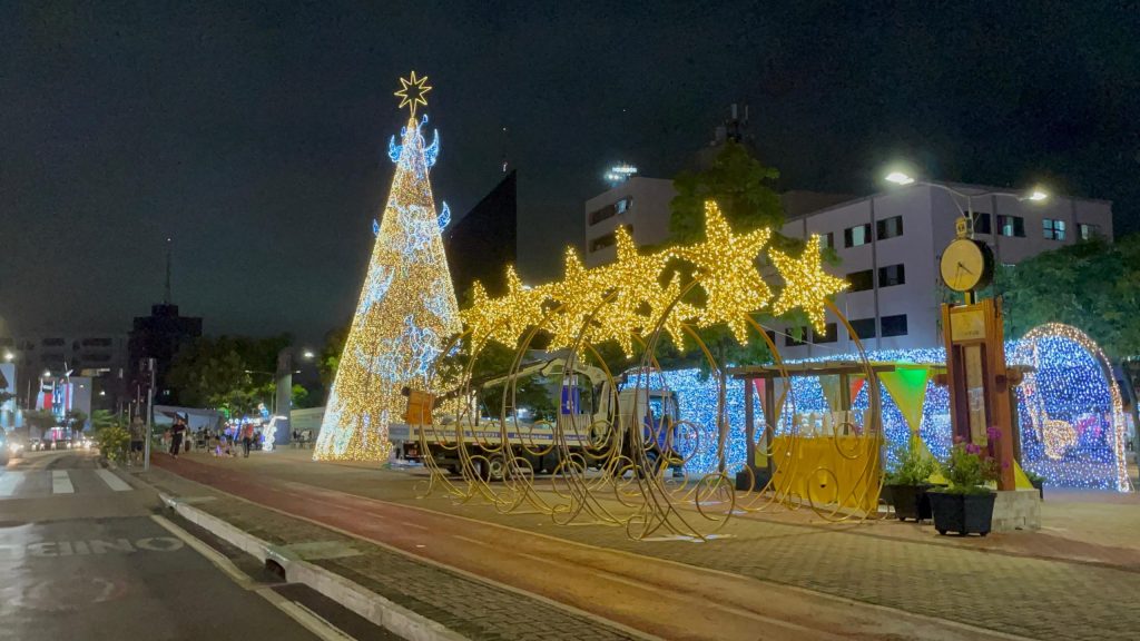 Município de Cascavel abre licitações para festividades natalinas