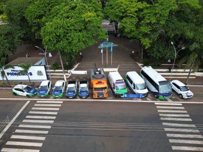 Imagem referente a Nova Aurora recebe nove veículos e reforça frota do município