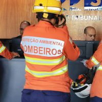 Imagem referente a Bombeiros vistoriam sede do STF um dia após princípio de incêndio