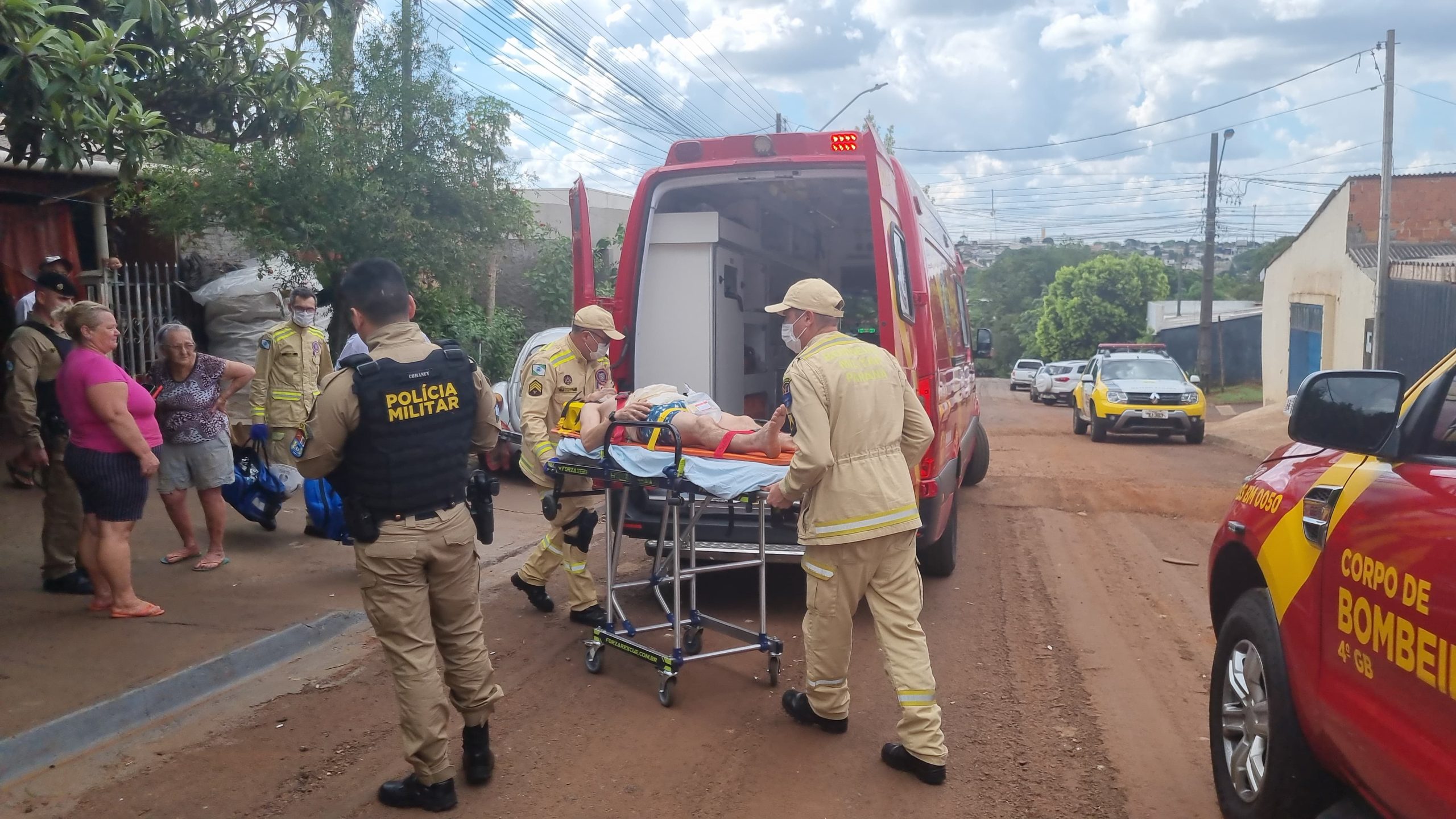 Imagem referente a Homem fica em estado grave ao ser esfaqueado pelo irmão no São Cristóvão