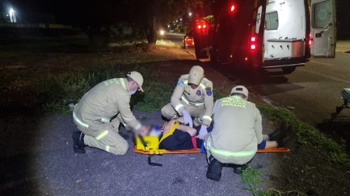 Imagem referente a Motociclista de 31 anos é ferido em colisão na Avenida Guaíra