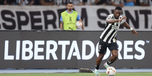 Imagem referente a Pelo sonho da Libertadores, Botafogo recebe o Peñarol no Nilton Santos