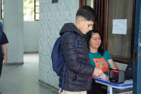 Imagem referente a Alunos de escola estadual criam sistema que moderniza controle de frequência e reduz faltas