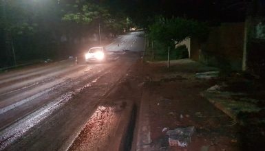 Imagem referente a Chuva causa desabamento de muro no Centro de Cascavel