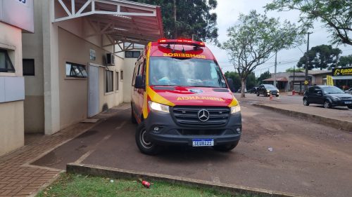 Imagem referente a Adolescente fica ferido ao sofrer queda em colégio no Consolata