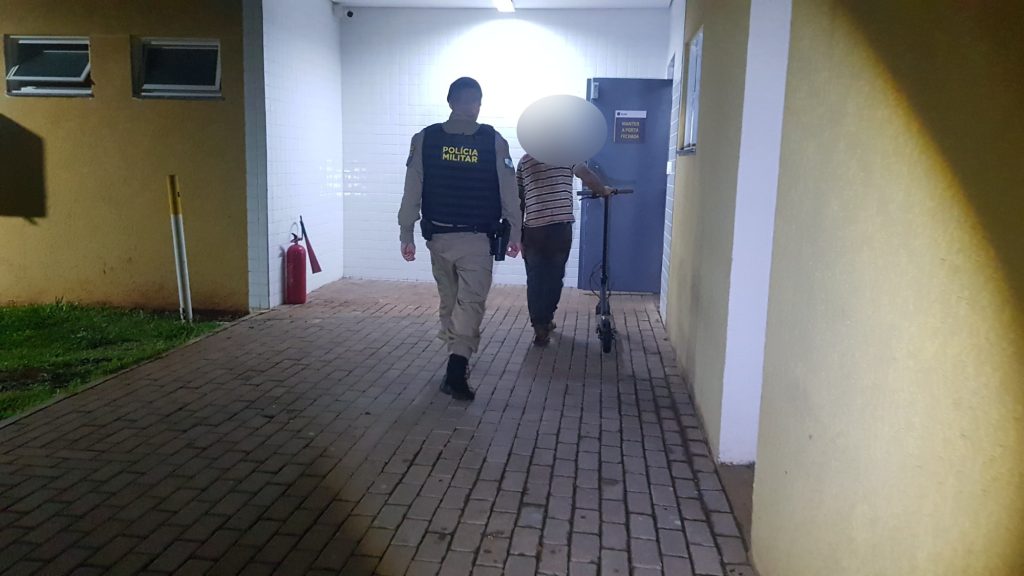 Homem é preso no Bairro Cancelli com patinete elétrico furtado