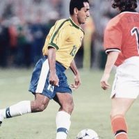 Imagem referente a Morre Zé Carlos, ex-lateral do São Paulo e da Seleção Brasileira