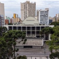 Imagem referente a Teatro Guaíra abrirá edital para participação de jurados no 41º Troféu Gralha Azul