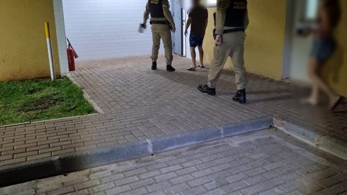 Imagem referente a Machão de cozinha é detido após agredir companheira