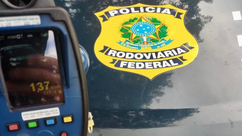 Imagem referente a PRF intensifica fiscalização de velocidade na circunscrição de Guarapuava