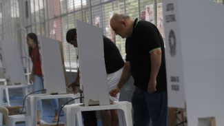 Segundo turno das eleições acontece neste domingo