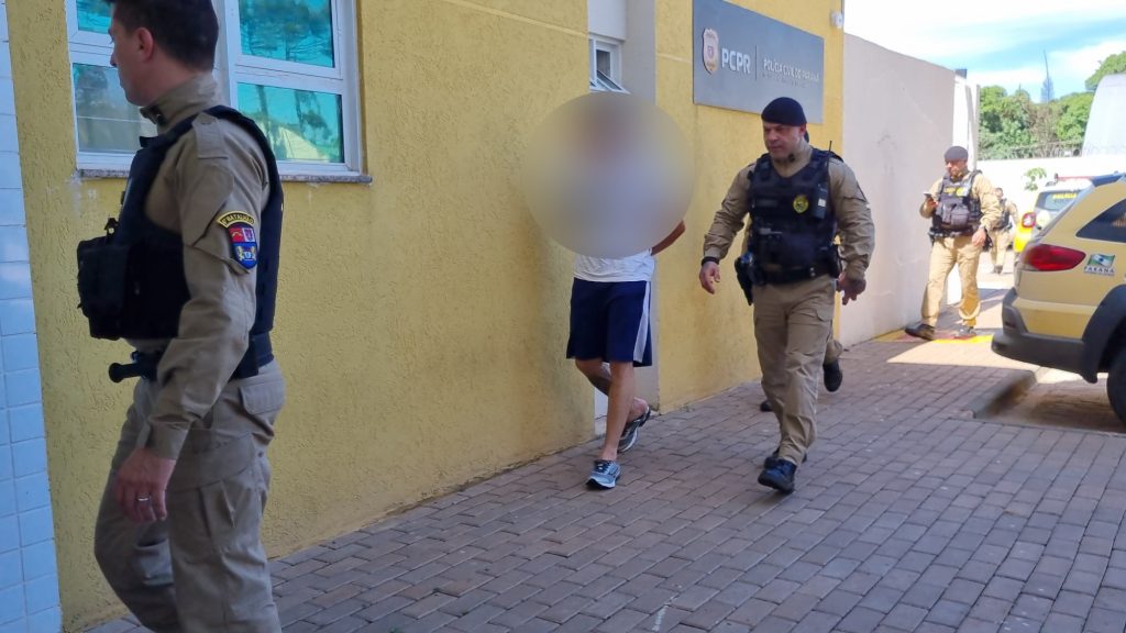 Homem que é foragido da Justiça é abordado em motel de Cascavel