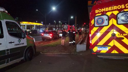 Imagem referente a Engavetamento deixa pessoa ferida na Avenida Rocha Pombo