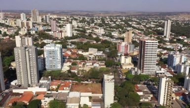 Imagem referente a Sanepar faz pesquisa socioambiental em sete mil imóveis em Umuarama