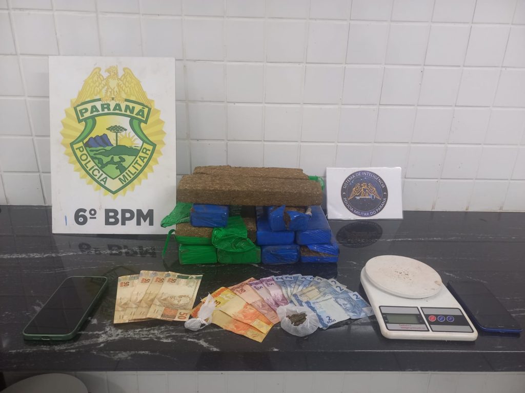 Trio é detido com mais de 10 kg de maconha no carro no Periolo