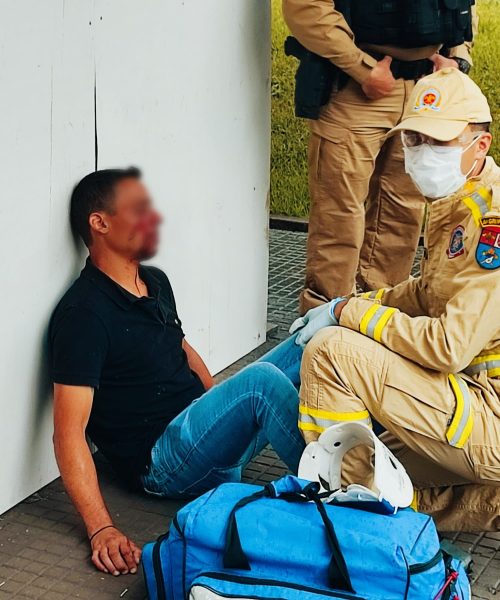 Imagem referente a Homens são esfaqueados durante briga na Avenida Brasil