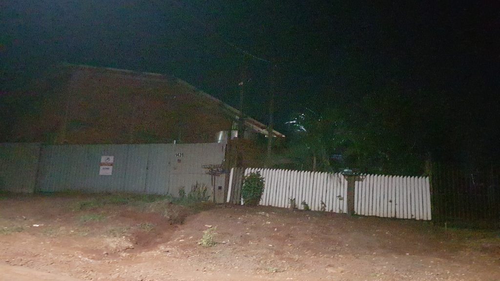 Corpo de Bombeiros atende incêndio em edificação no Bairro Lago Azul