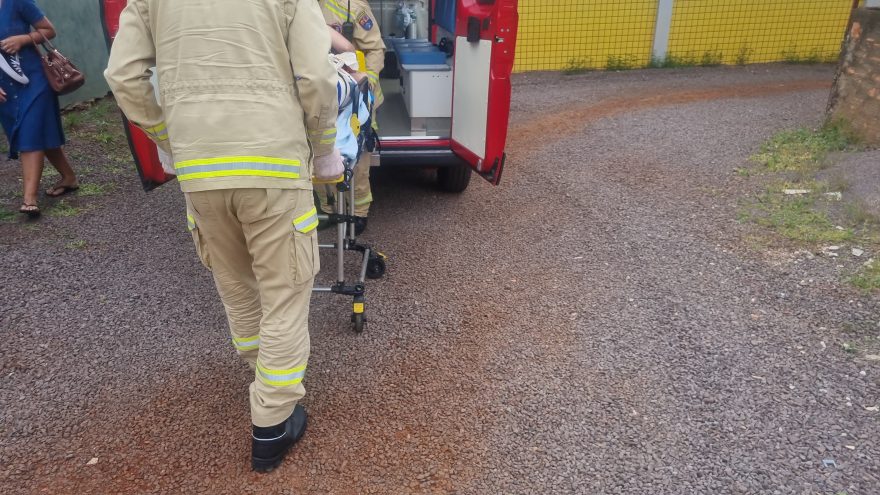 Adolescente de 14 anos é socorrida após sofrer lesão física na Rua Xavantes