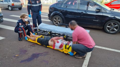 Imagem referente a Homem vai parar no hospital após briga com “colega” no Guarujá