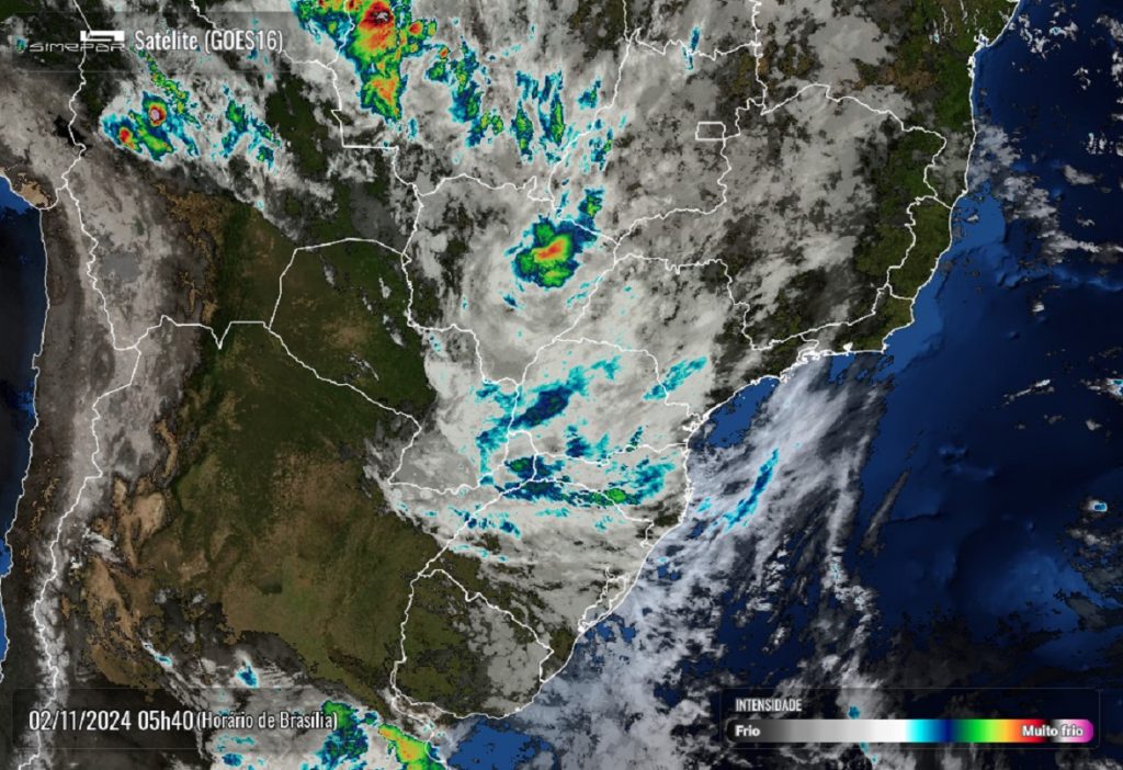Sábado de clima instável e previsão de chuva em Cascavel