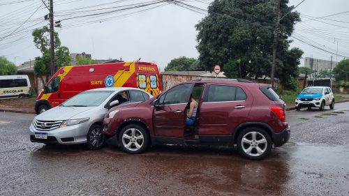 Imagem referente a Acidente de trânsito mobiliza Siate no bairro Santa Cruz