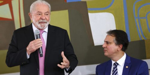 Imagem referente a Lula visitará sala de monitoramento do Enem neste domingo