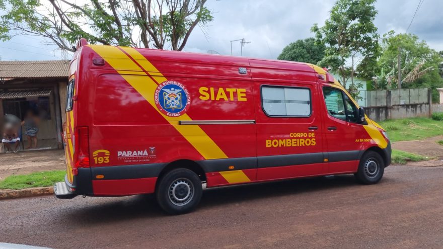 Adolescente de 14 anos fica ferido ao cair de bicicleta no Santa Felicidade