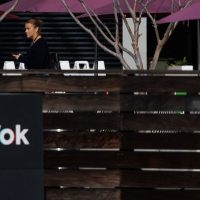 Imagem referente a Governo processa TikTok por tratamento irregular de dados de crianças