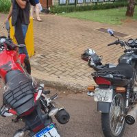 Imagem referente a Jovens ficam feridos após colisão entre motos no Jardim Nova Cidade