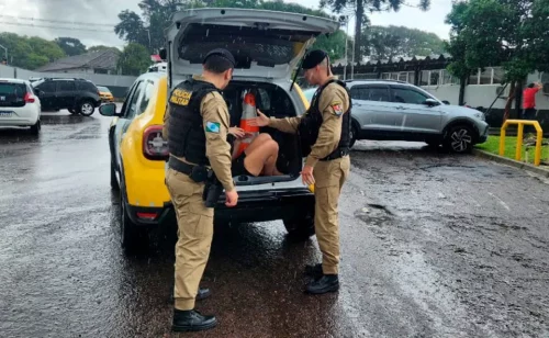 Imagem referente a Incêndio criminoso: mulher é presa após colocar fogo na casa do ex-marido