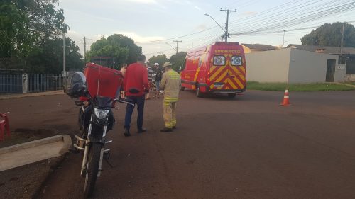 Imagem referente a Motos colidem no Bairro Floresta e homem fica ferido