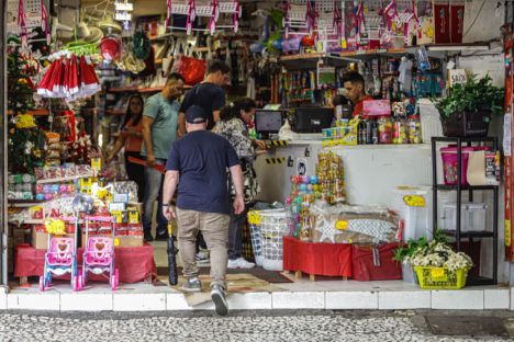 Imagem referente a Agências do Trabalhador vão intermediar 2,5 mil vagas temporárias no final do ano