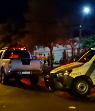 Imagem referente a Caminhonete de vítima morta em igreja é recolhida e corpo levado ao IML