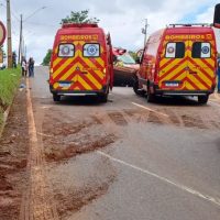 Imagem referente a Bombeiros e Samu atendem capotamento com vítimas em frente ao Ceasa