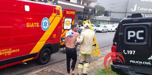 Imagem referente a Esfaqueado em briga de bar é encontrado em casa abandonada no centro de Foz do Iguaçu