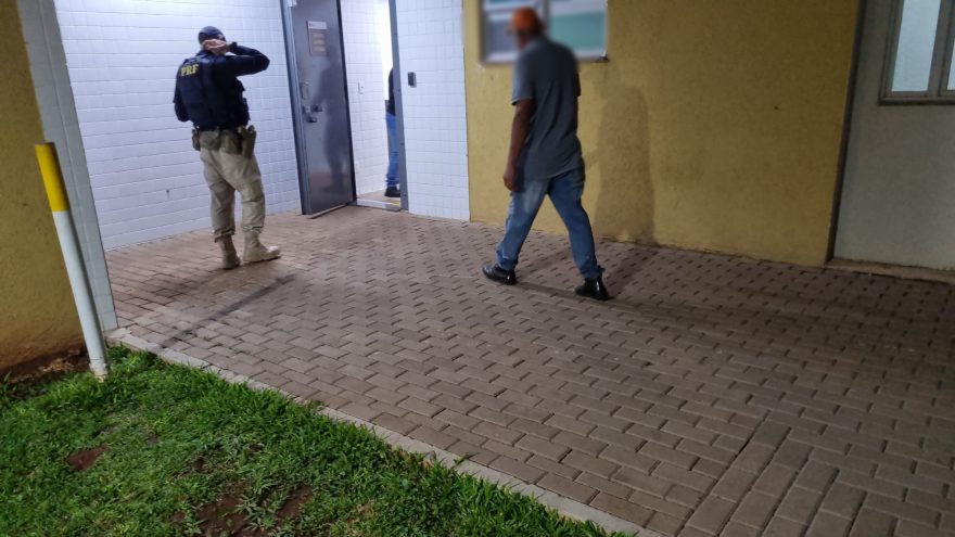 Motorista embriagado é detido pela PRF na BR-163