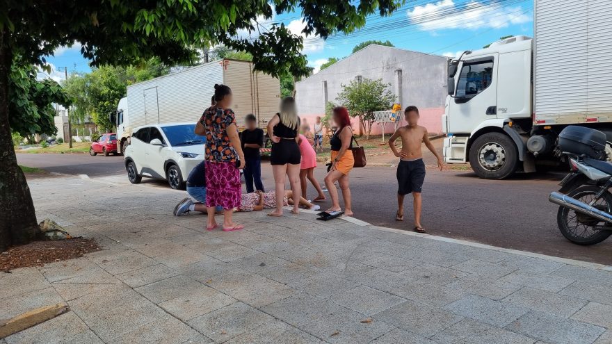 Mulher é atropelada por carro elétrico no Bairro Morumbi
