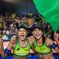 Imagem referente a Bárbara e Carol conquistam etapa Elite 16 do Circuito Mundial