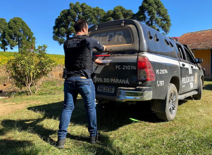 Após fuga cinematográfica e danos a viaturas, traficante é preso preventivamente no Paraná