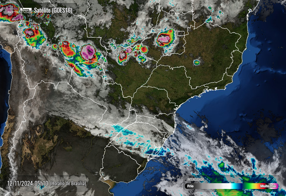 Frente fria traz chuva e queda de temperatura nesta terça-feira a Cascavel
