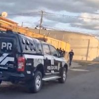 Imagem referente a PCPR prende 12 pessoas em operação contra o tráfico de drogas em quatro cidades